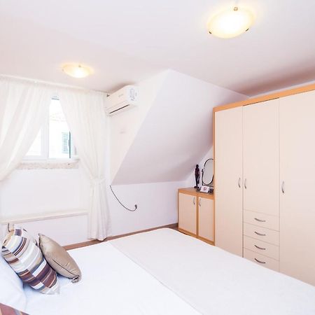 Apartman Neve Дубровник Екстериор снимка